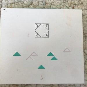 OFRA Eyeshadow Palette